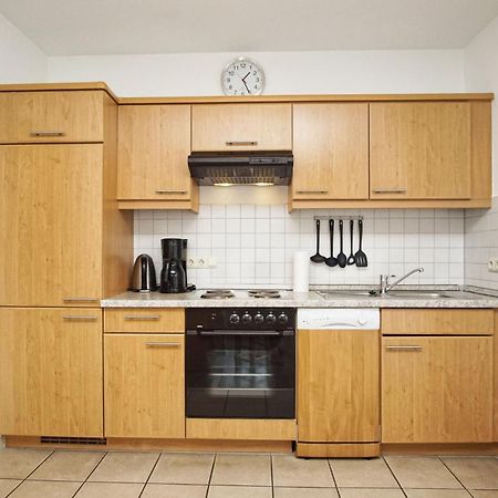 Zentrale Fewo Mit Balkon, Gratis Nutzung Vom Ahoi Erlebnisbad Und Sauna In Sellin - Villa Buskam Fewo 27 Goehren  Extérieur photo