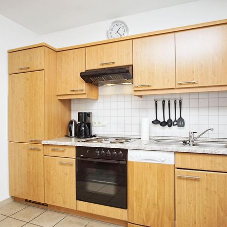 Zentrale Fewo Mit Balkon, Gratis Nutzung Vom Ahoi Erlebnisbad Und Sauna In Sellin - Villa Buskam Fewo 27 Goehren  Extérieur photo