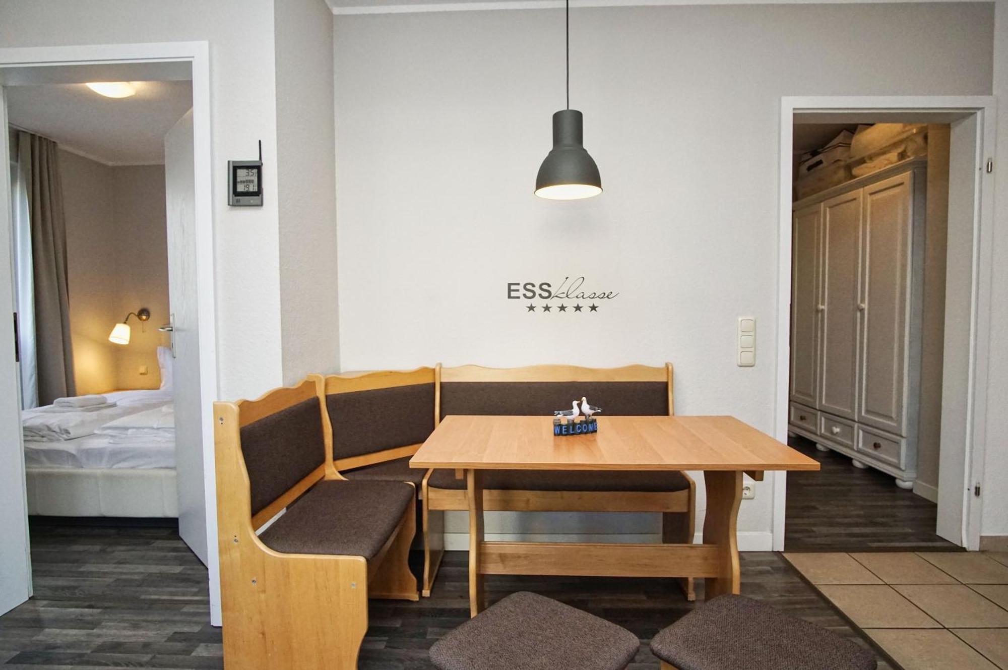 Zentrale Fewo Mit Balkon, Gratis Nutzung Vom Ahoi Erlebnisbad Und Sauna In Sellin - Villa Buskam Fewo 27 Goehren  Extérieur photo